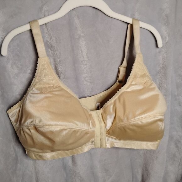Mastectomy Bra One Of Many - Picture 1 of 3